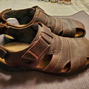 Men's Clarks Sandals Size 9